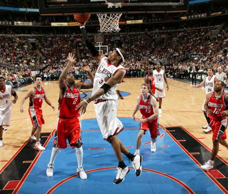 国青少年足 国青少年足