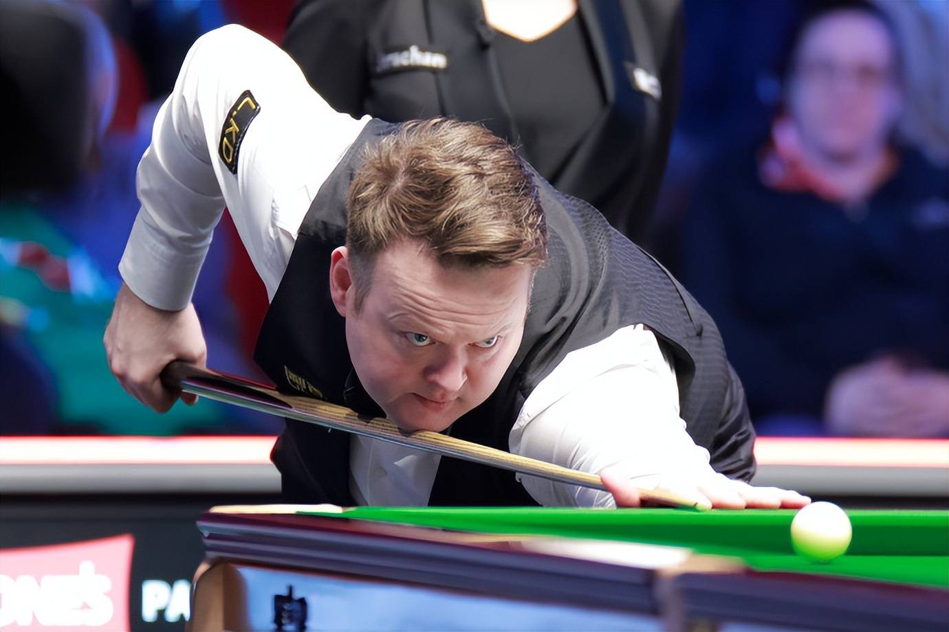 梅西被犯规 梅西被犯规