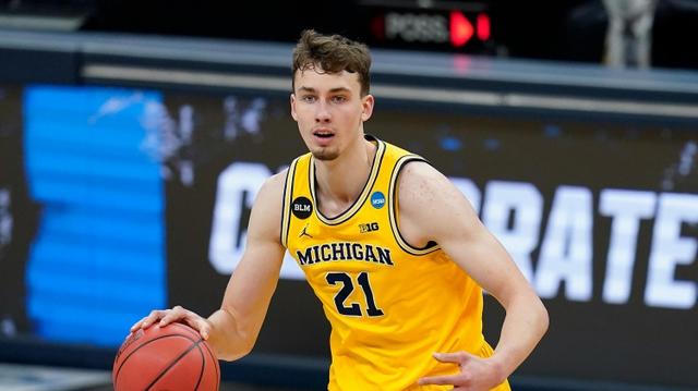 遭遇伤病困 遭遇伤病困