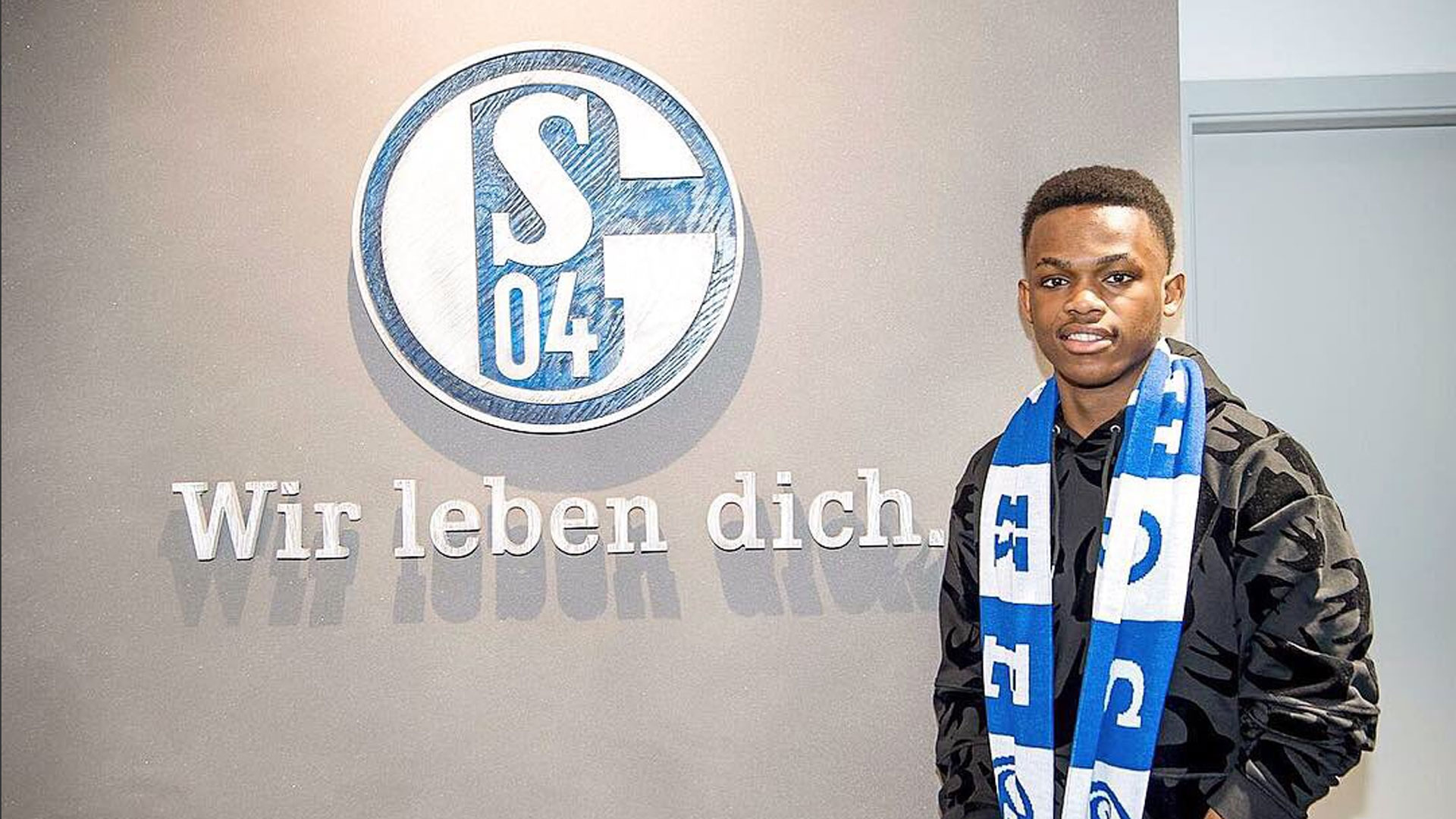 埃斯波西托 埃斯波西托