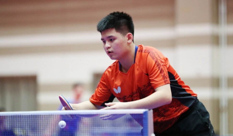 相比之下 相比之下